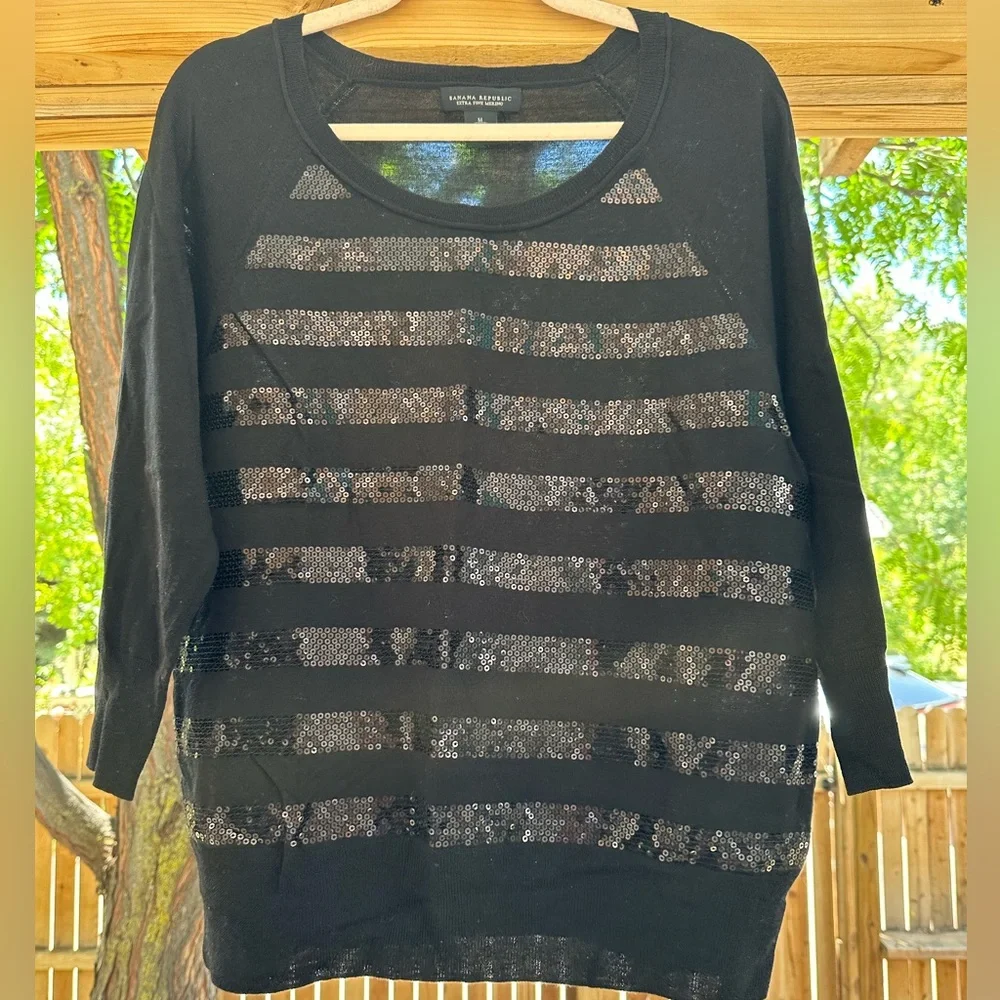 Banana Republic Sequined Striped Merino Wool 3/4 Sleeve Black Sweater Medium - Picture 3 of 16